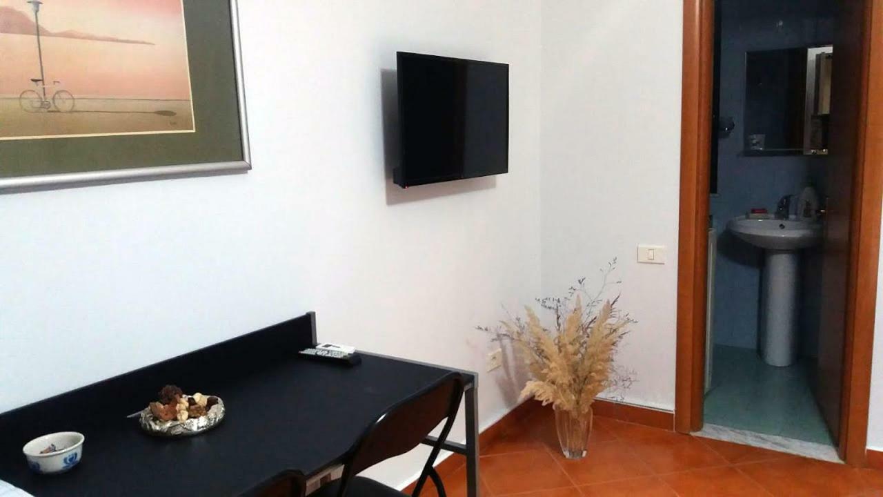 Arso Studio Тирана Экстерьер фото